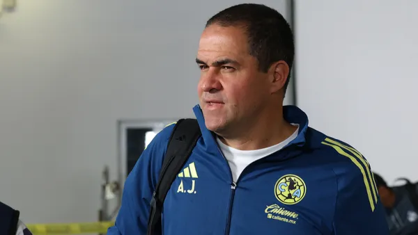 El DT brasileño ya comienza a ser visto de reojo (MexSport).