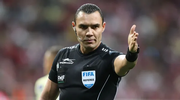 Gato Ortiz fue amenazado en Guadalajara.