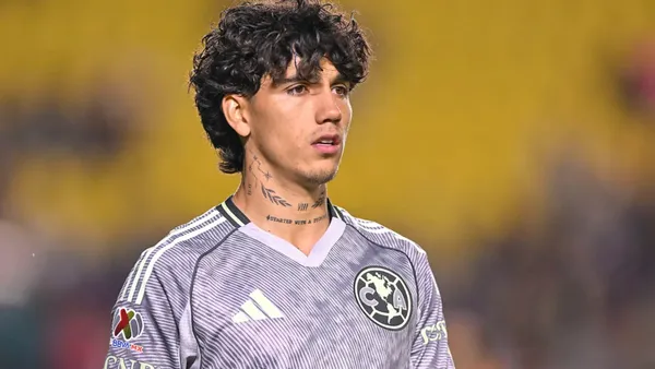 Kevin Álvarez al banquillo en América.