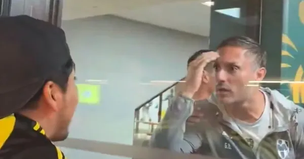 Aficionado del América se cruzó con el cuerpo técnico.