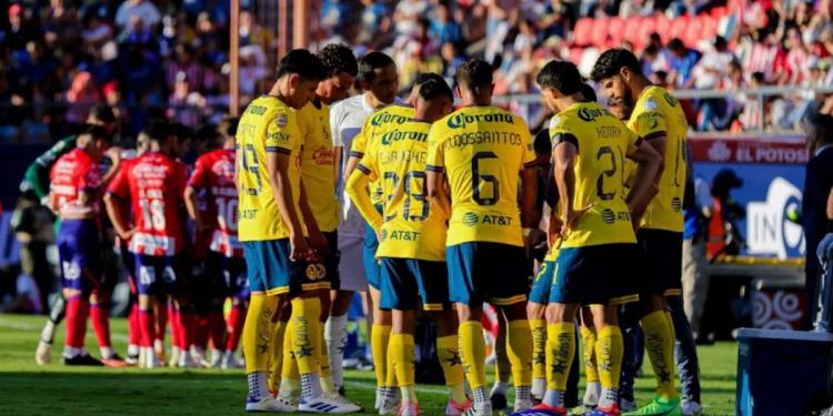 En plena derrota vs San Luis, América recibe la mejor noticia, crack ya entrena en Coapa 