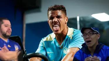 Jonathan Dos Santos en trabajo regenerativo (foto: Club América)