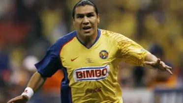 Salvador Cabañas con América